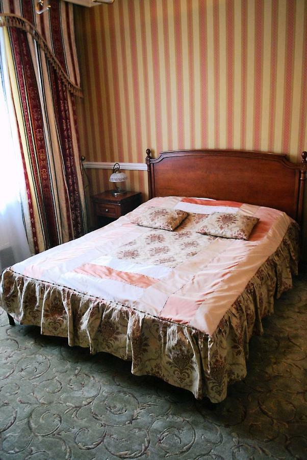 Hotel Ksiaze Poniatowski Lesznowola  Номер фото