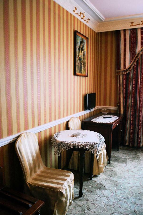 Hotel Ksiaze Poniatowski Lesznowola  Номер фото